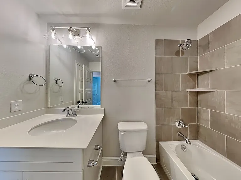 315 Athenia Dr — Photo 13