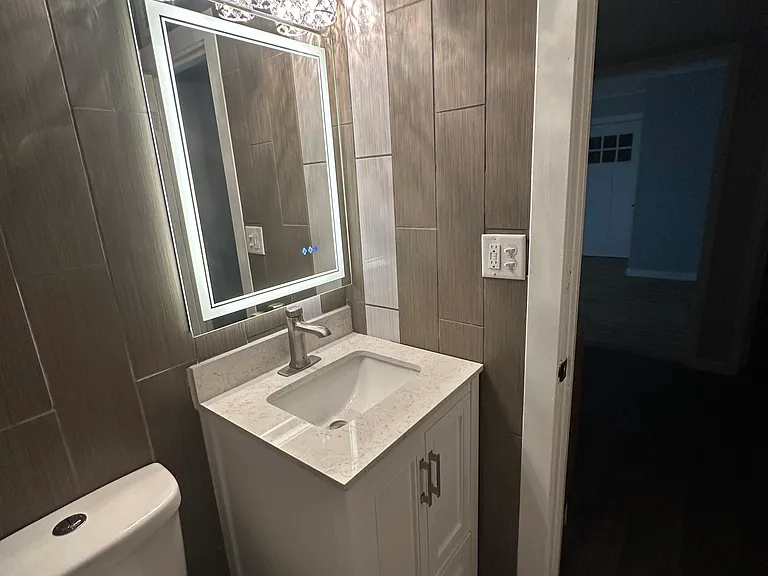 2916 S Summit Ave — Photo 11