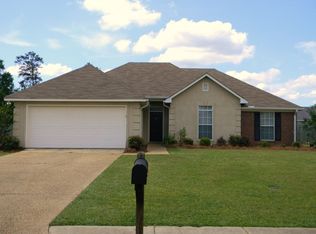 303 Afton Dr, Brandon, MS 39042
