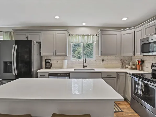 13722 Cobblestone Ln, Pickerington, OH 43147