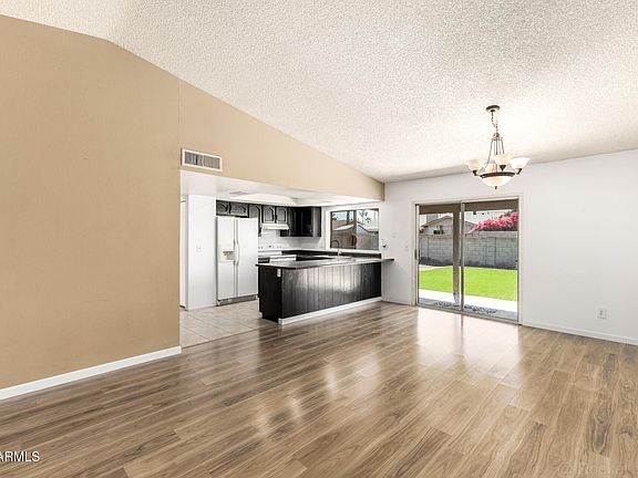 2nd image of 1209 W MARLBORO Drive