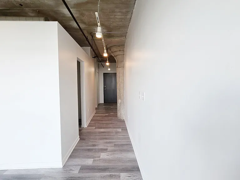 1550 S Blue Island Ave #722 — Photo 12