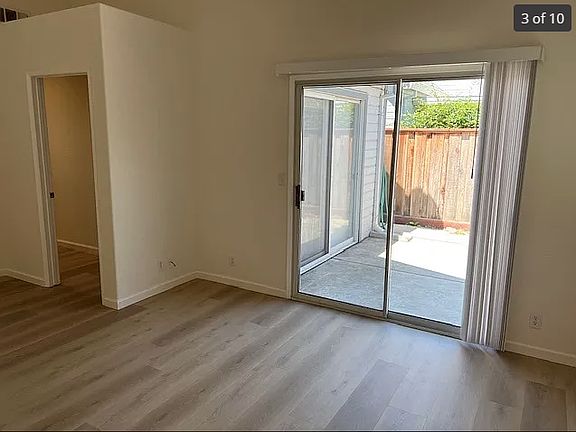 3rd image of 729 Marie Ln