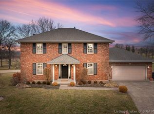 1513 Oakmont Dr, Jeffersonville, IN 47130