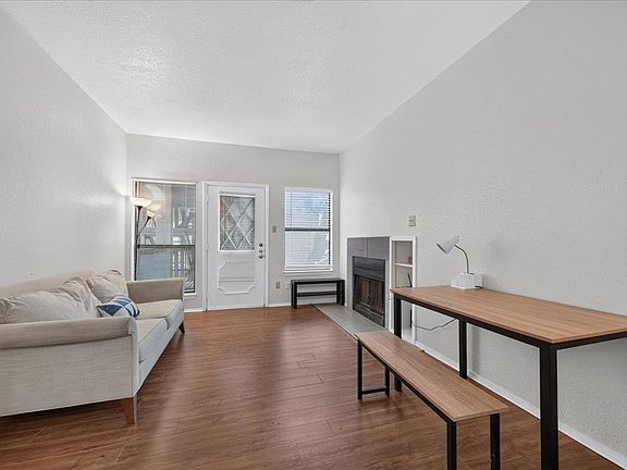 5th image of 806 W 24th St APT 217