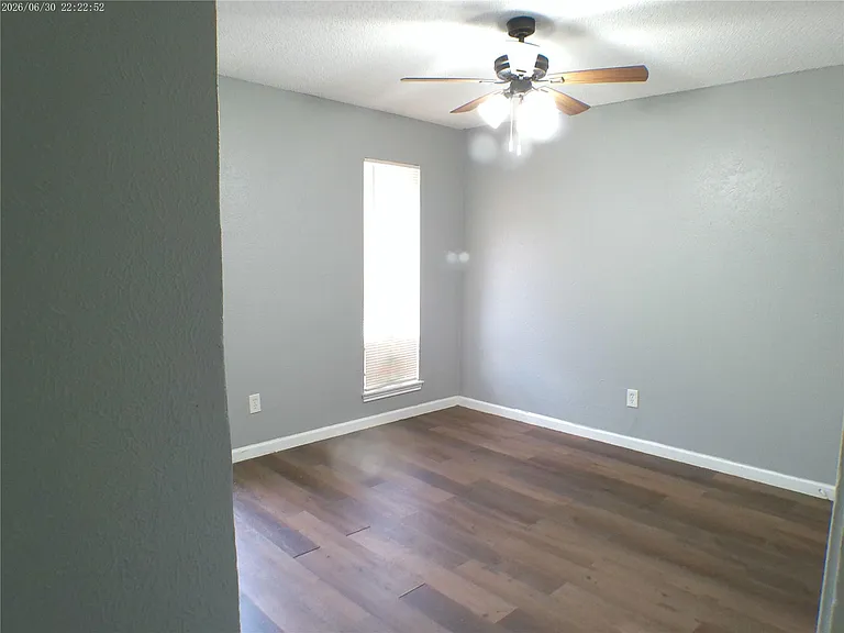 4507 Menzer Rd — Photo 6