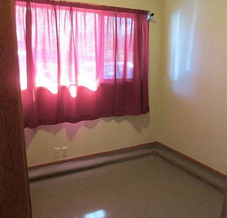 1709 Harvard, front of main room