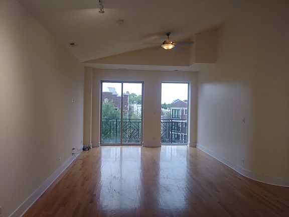 5th image of 2516 N Willetts Ct APT 3N