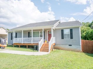 918 Junior Ave, Shenandoah, VA 22849