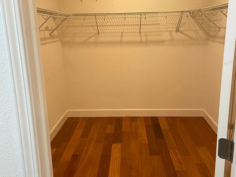 931 Willow Bridge Dr — Photo 19