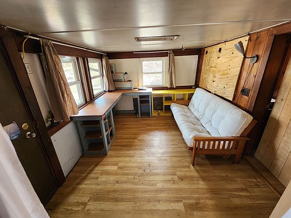 Bonus room - interior "window" and door both close. This is the view with them closed.