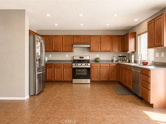 2nd image of 12395 Griffin Ln
