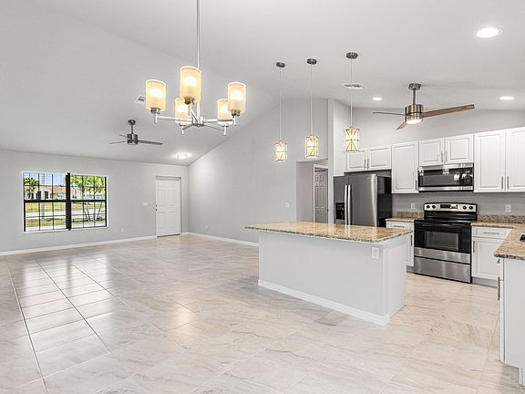 3rd image of 1206 SW 20th Ave