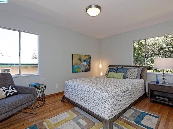 No Furniture, Display Only