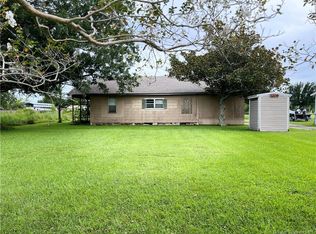 1209 W Tank Farm Rd, Lake Charles, LA 70605