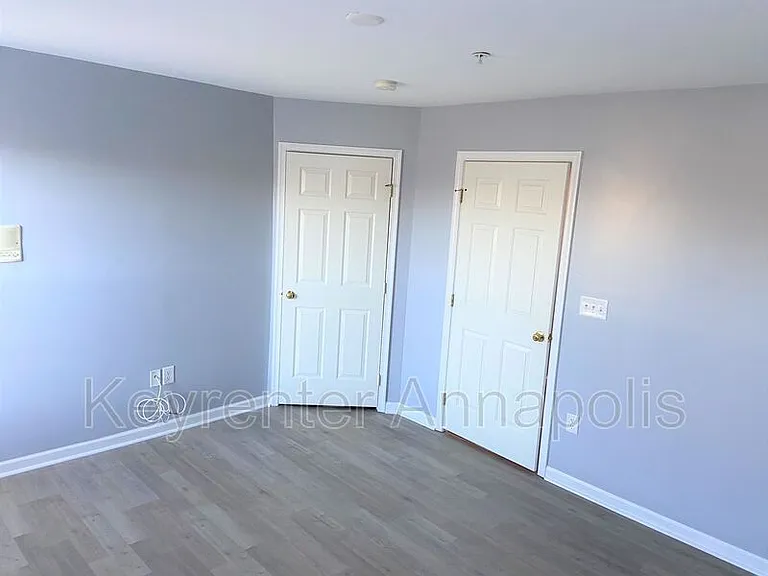 7890 Ivy Ter — Photo 14