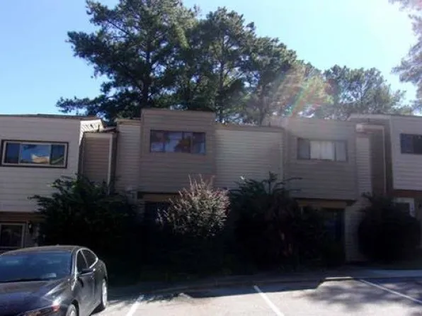 240 Jamil Rd APT 3, Columbia, SC 29210