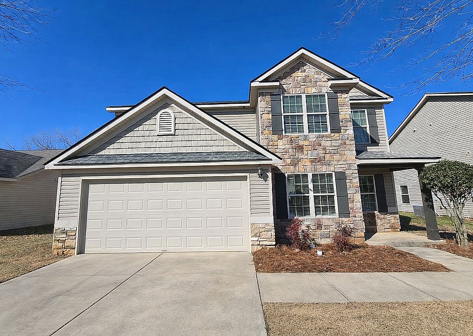 1st image of 122 Amelia Dr
