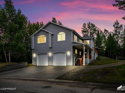 8133 Parkridge Cir, Anchorage, AK, 99507