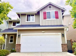 12903 NE 197th Pl, Woodinville, WA 98072