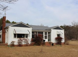 469 Monroe Rd, Cameron, NC 28326
