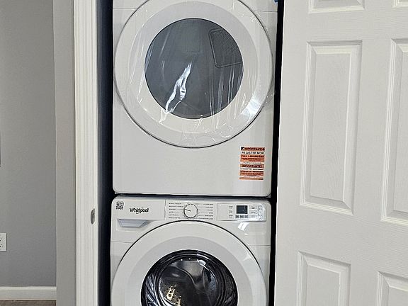 3rd image of 169 Mansion St #2