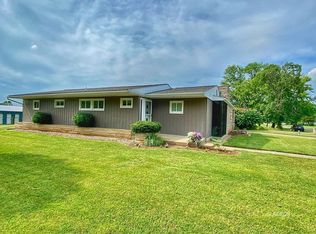 15 Kindlewood Dr, Gallipolis, OH 45631