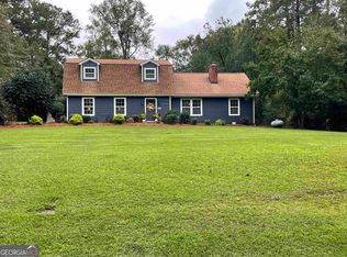 900 S Willowcrest Way, Lagrange, GA 30240