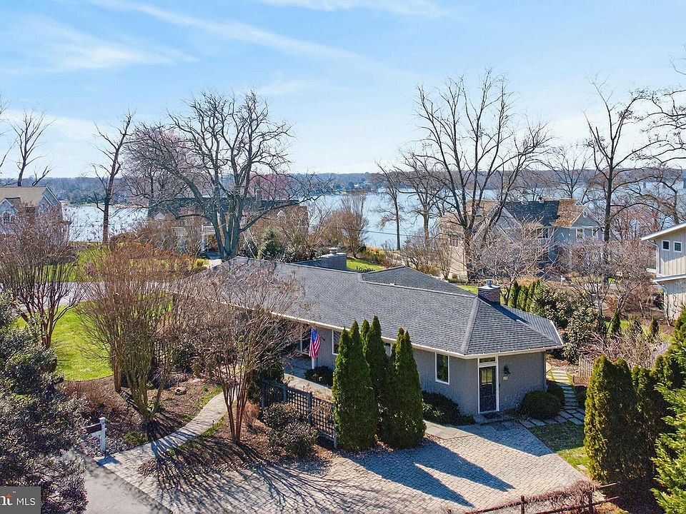 1st image of 10 Carvel Rd