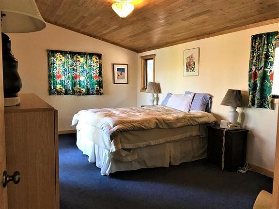 4th image of 3098 Kiboniki Point Ln
