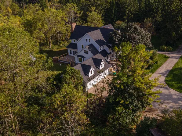 10512 Bridge STREET, Cedarburg, WI 53012