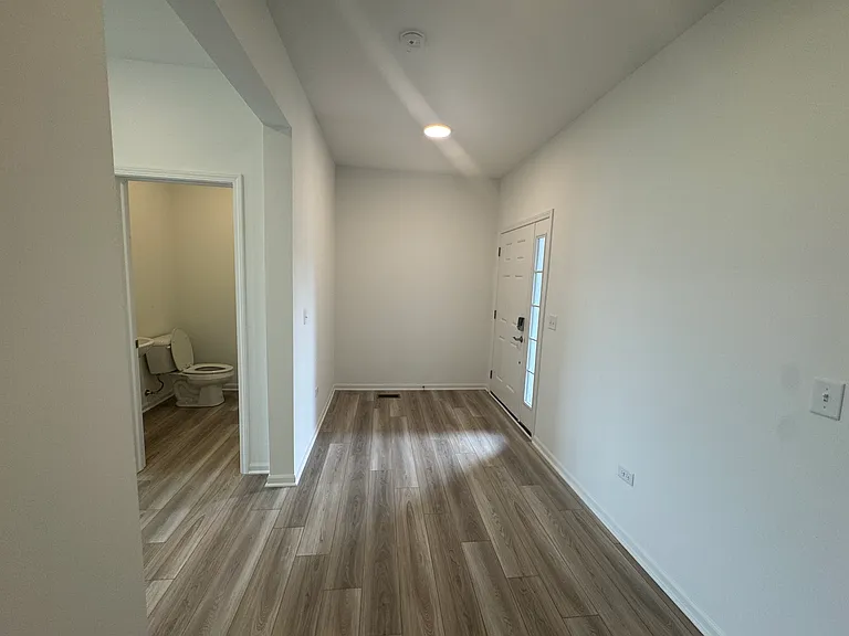 7725 Nightshade Ln — Photo 4
