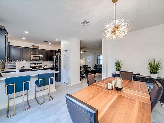 2nd image of 6526 S Anise Ct