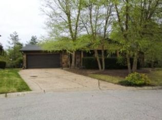 22 Pinehurst Ct, Saint Peters, MO