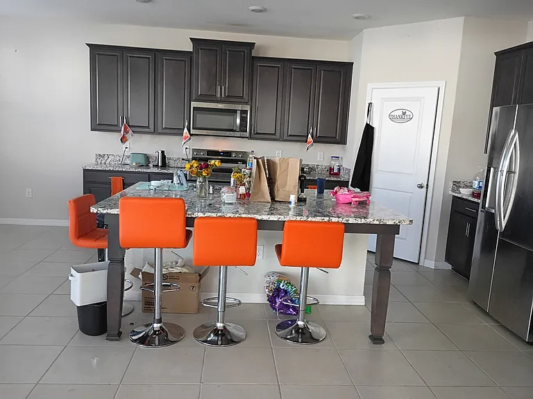 8142 SW 59th Ave — Photo 12