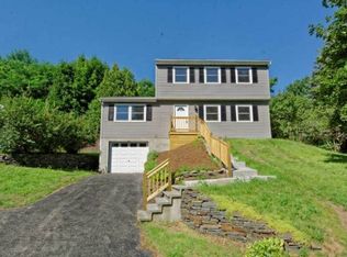 25 Severson Hill Rd, Voorheesville, NY 12186