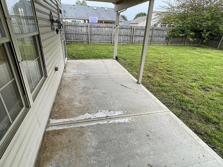 128 Heckman Dr — Photo 16