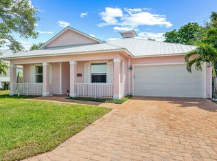 975 SW Flora Belle Ln, Stuart, FL 34994