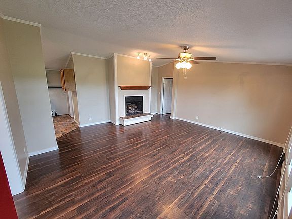 4th image of 254 Cofflin Ln