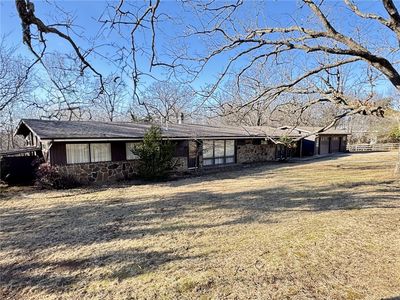 915 N Crest Dr, Fayetteville, AR, 72701