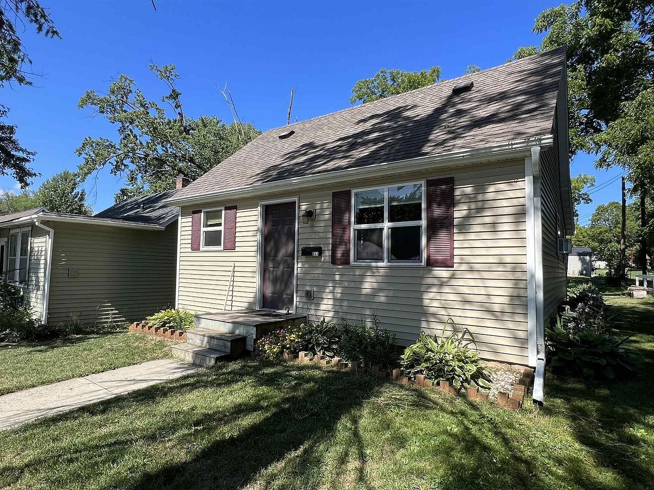 513 Grove Street, Mauston, WI 53948 Zillow