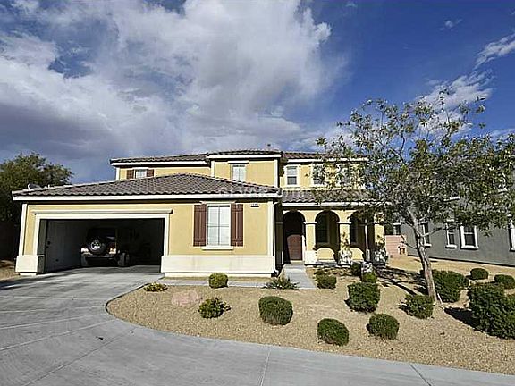 3rd image of 6640 April Bend Ct #0