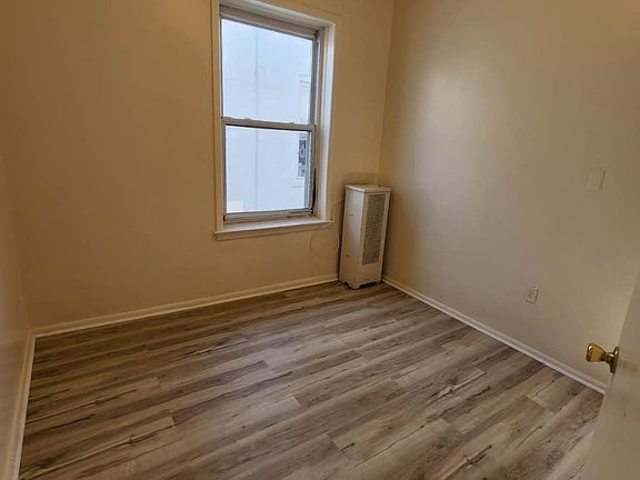 2nd image of 1731 62nd St #2R