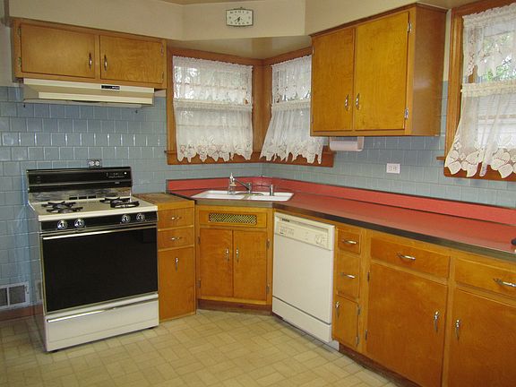 3rd image of 428 S Edgewood Ave