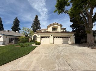 5918 W Chennault Ave, Fresno, CA