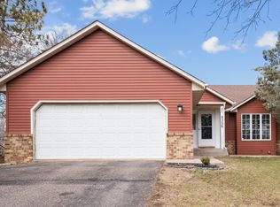 9356 73rd St S, Cottage Grove, MN 55016