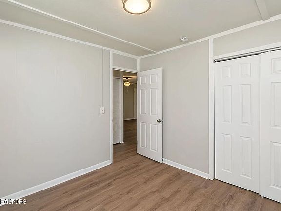 4th image of 5616/5618 Madonna Cir NE #A&b