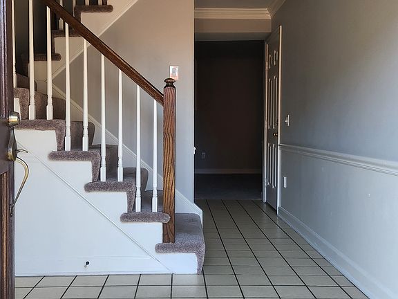 2nd image of 3558 S George Mason Dr