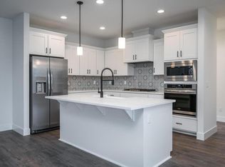 16531 SE Three Sisters Mounta Way, Happy Valley, OR 97086