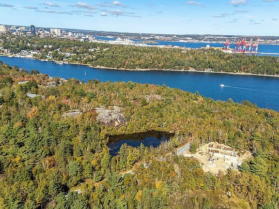 3rd image of Bluestone Rd #3A-4